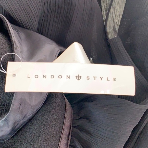 London Style Dress - Picture 15 of 15